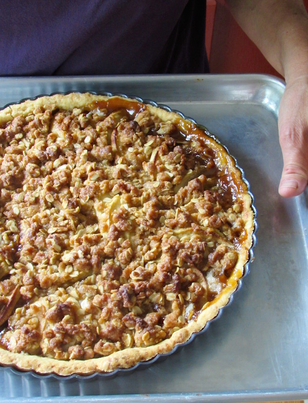 Bourbon Apple Tart with Brown Sugar Crumble Bessie Bakes