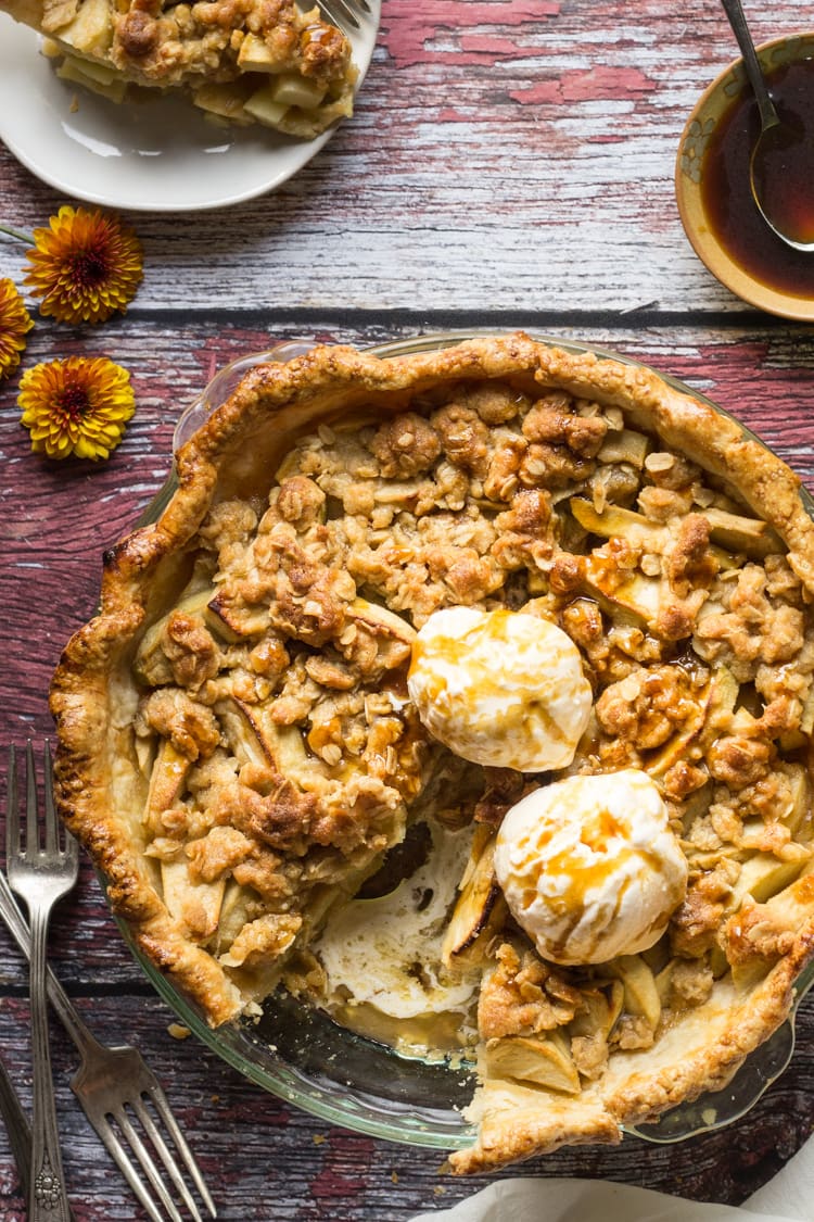 The Best Apple Streusel Pie & bourbon glaze recipe with step-by-step photos