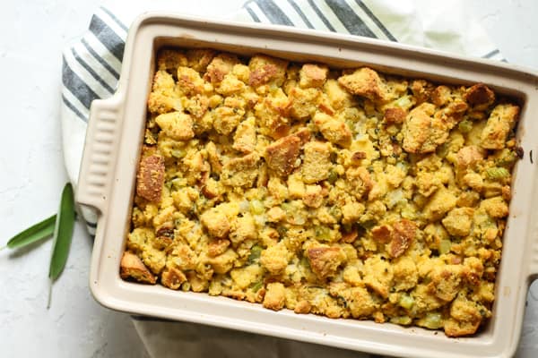 https://www.bessiebakes.com/wp-content/uploads/2015/11/Southern-Cornbread-Stuffing-9.jpg