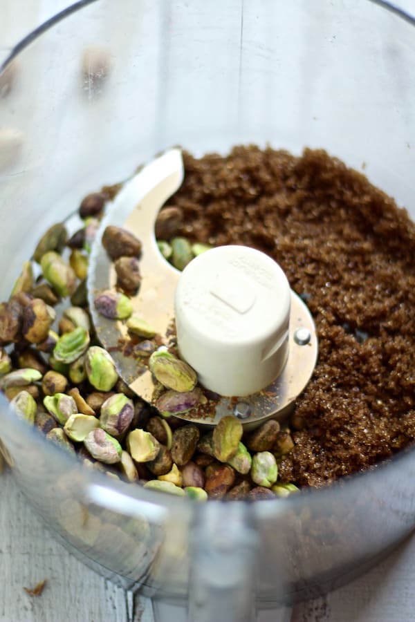 pistachio and brown sugar for pistachio paste