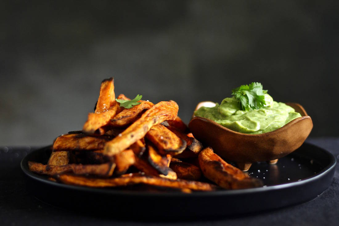 smoky spicy sweet potato fries avocado coconut dipping sauce