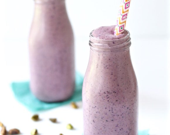 blueberry mango pistachio smoothie