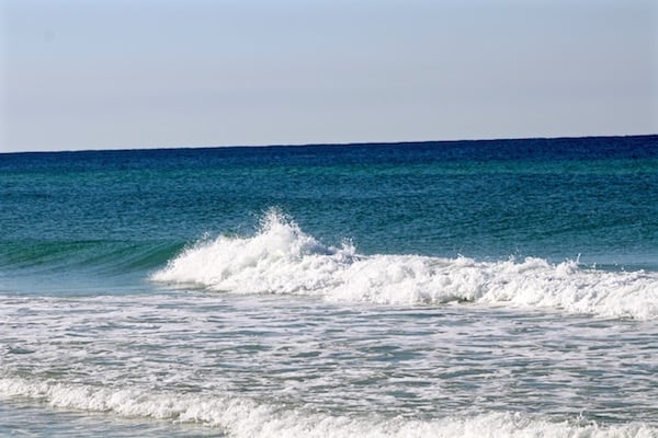 destin florida beach waves