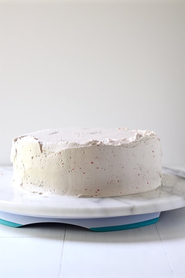 strawberry cake crumb coating