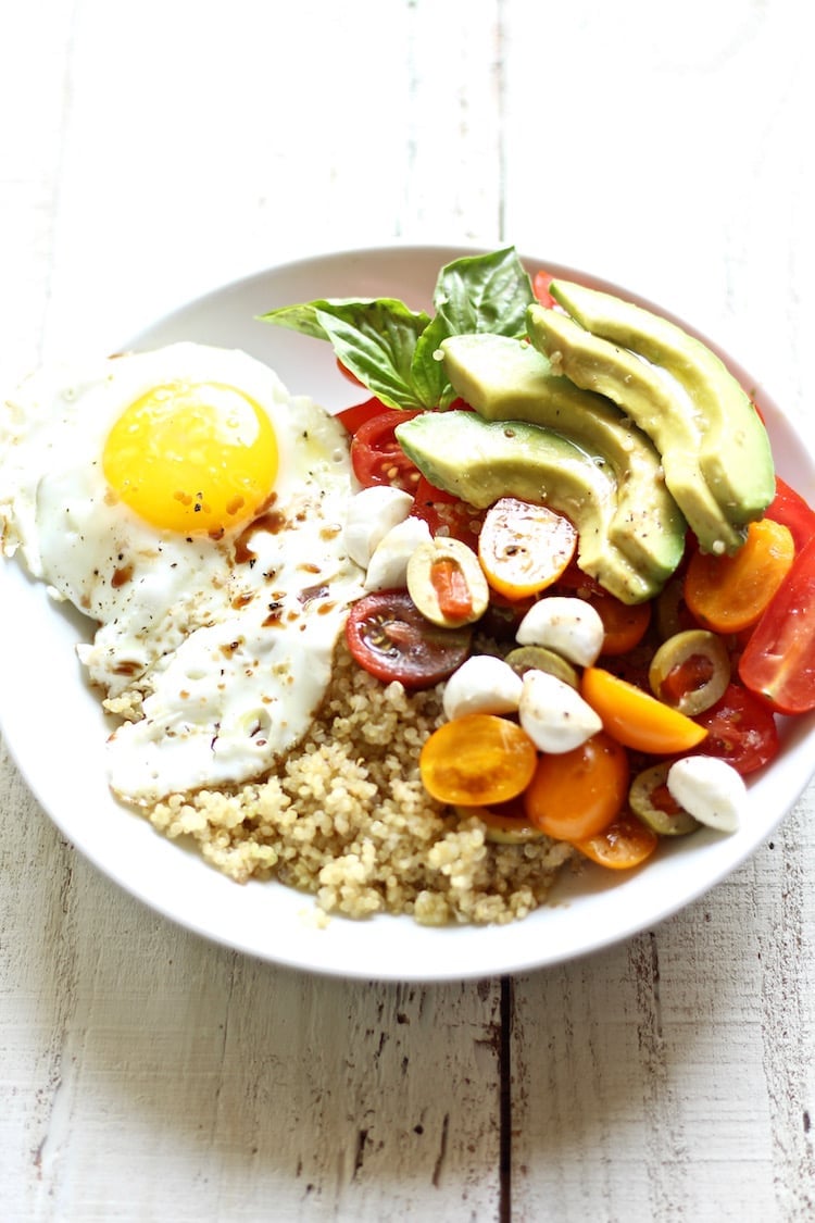 easy quinoa breakfast bowl recipe