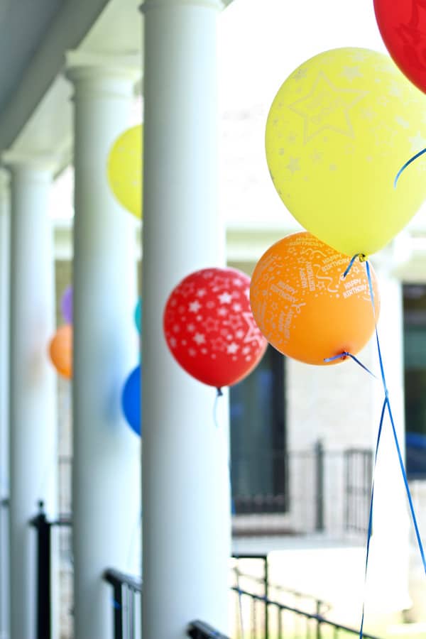 birthday ballons