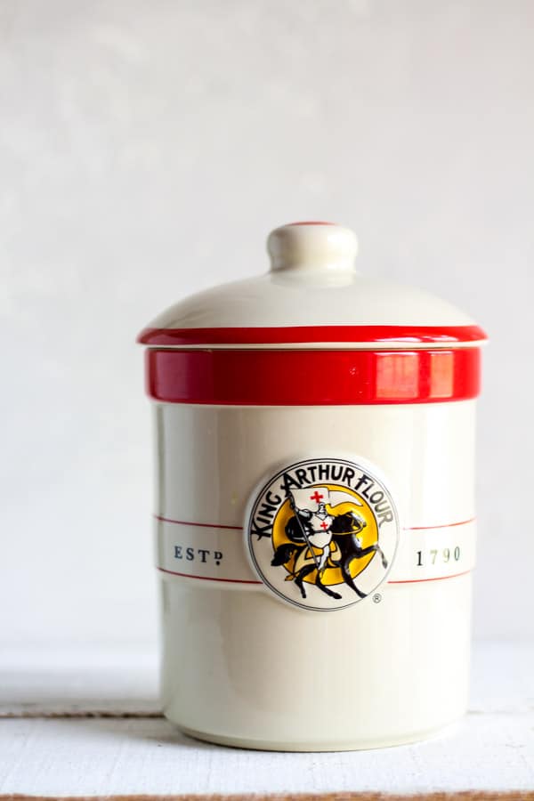 King Arthur Flour Sourdough crock set