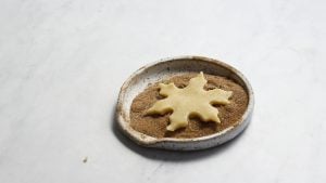 Almond shortbread cookie in chai spice